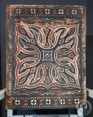 Antique Carved Toraja House Panel - Kapu' Baka (32cm x 42cm)