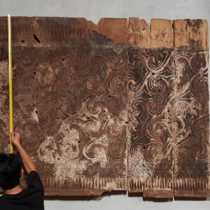 Antique Old Toraja Sane (Ricebarn Panel) - Pa' Erong (160cm x 135cm)