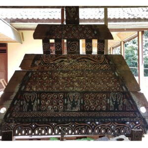 Antique Toraja House Carved Triangle (250cm x 220cm)