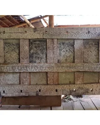 Antique Toraja House Tongkonan Panel (250cm x 160cm)