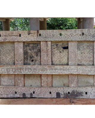 Antique Toraja House Tongkonan Panel (250cm x 160cm)