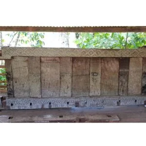 Antique Toraja House Tongkonan Panel (400cm x 140cm)