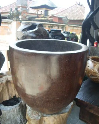 Palm Tree Trunk Vases ( D.55cm x H.53)