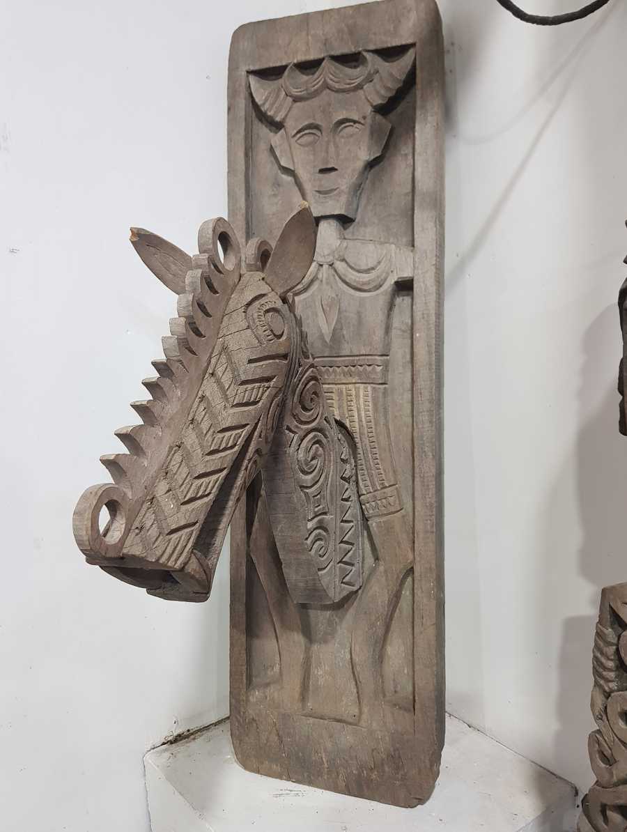 Antique Mamasa Horse Panel (27cm x 94cm x 50cm) (1) Antique Mamasa Horse Panel (27cm x 94cm x 50cm) (1)