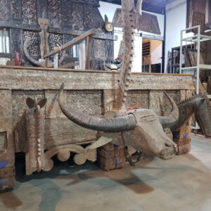 Toraja Wooden Buffalo and Wood Carving (Perfect Patina) (1)