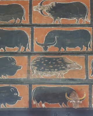 Dodo Alang (Toraja Old Wood Carving) - Buffalo Carving