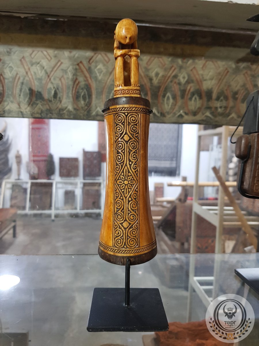 Leti Bone Sculpture Medicine Container (3) Leti Bone Sculpture Medicine Container