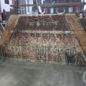 Toraja Tongkonan House Wall Triangle (120cm x 290cm) (2)