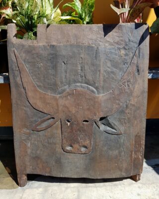 Pintu Antik Banua Mamasa-Toraja Motif Kerbau (68cm x 81cm)