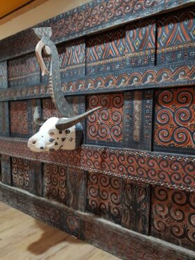 Toraja Tongkonan House Wall Panels (350cm x 190cm) with Wooden Buffalo Head