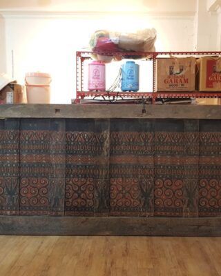 Panel Dinding Ukiran Antik Toraja - Panel Samping Lumbung Padi (Kode-A0625)