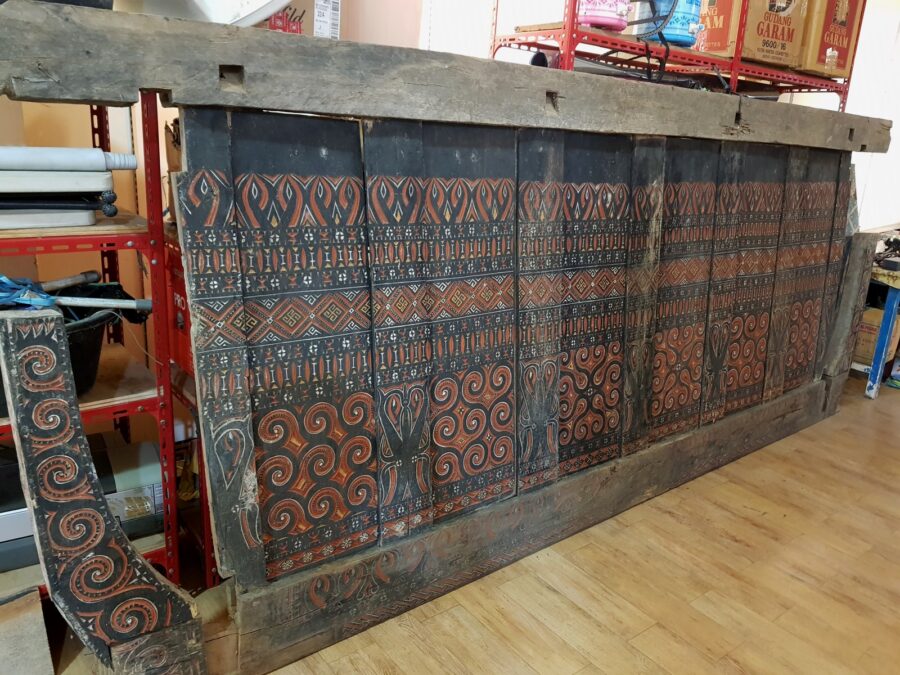 Toraja Antique Wall Panel - Rice Barn's Side Panel (Code-A0625) 390cm x 160cm (2) Toraja Antique Wall Panel - Rice Barn's Side Panel (Code-A0625) 390cm x 160cm (2)