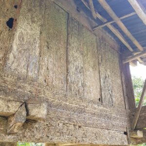 Toraja Old Ricebarn (Alang) White Patina (15) Toraja Old Ricebarn (Alang) White Patina