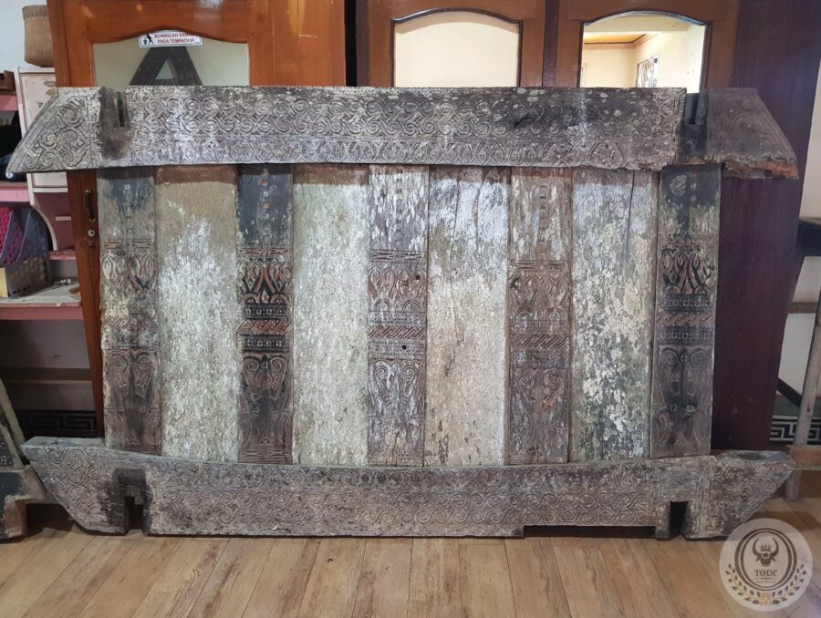 Toraja Antique Patina Wall Panel – Rice Barn’s Panel (220cm x 143cm) (1)