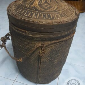Keranjang Box Rotan Tua Toraja (Diameter 30cm)