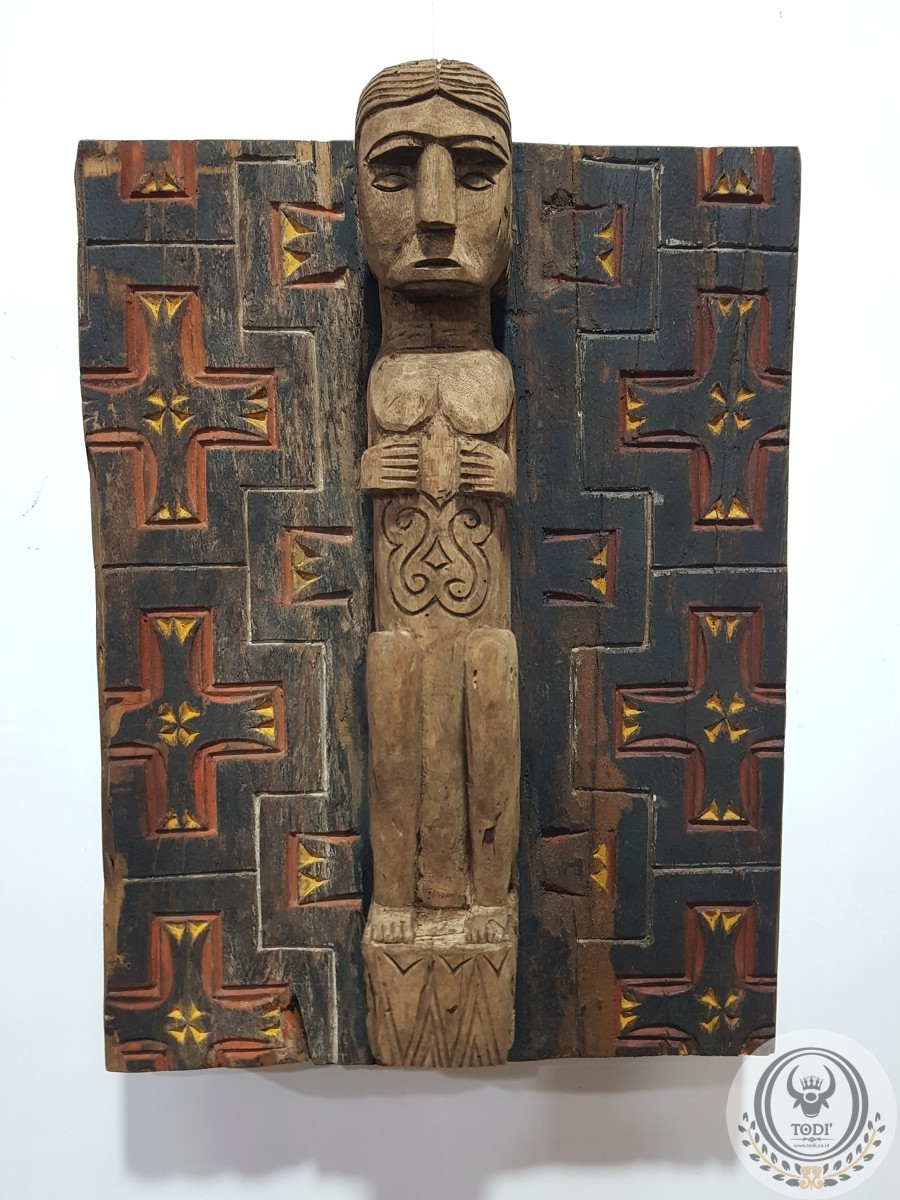 Toraja Tau-Tau (Female Figure) Door (32 x 43cm) (1)