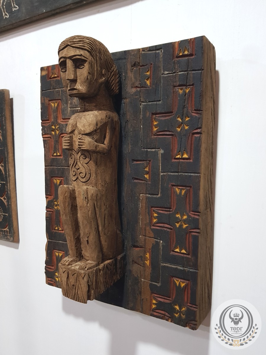 Toraja Tau-Tau (Female Figure) Door (32 x 43cm) (4) Toraja Tau-Tau (Female Figure) Door (32 x 43cm) (4)
