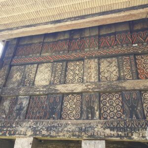Toraja Old Tongkonan House Building (380cm x 710cm)