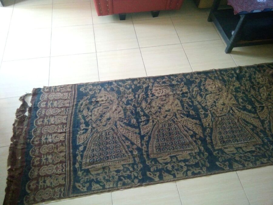 Vintage Wayang Textile - Toraja Ceremonial Cloth Vintage Wayang Textile - Toraja Ceremonial Cloth