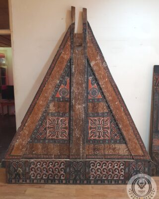 Triangle Wall of Toraja Tongkonan House (200cm x 230cm)