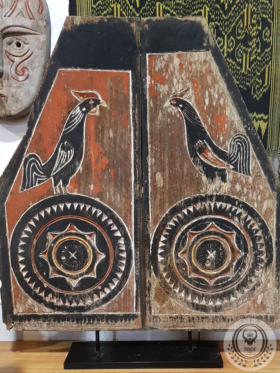 Antique Toraja Triangle House Carving Panel (71cm x 75cm) (2) Antique Toraja Triangle House Carving Panel (71cm x 75cm) (2)