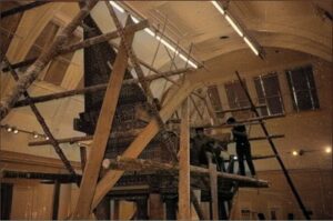 Fitting together the body of the barn.