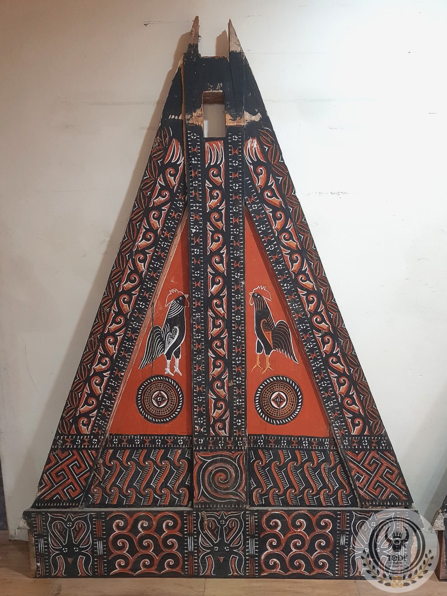 A Pair of Toraja Triangle Granary Panel (162cm x 215cm) A Pair of Toraja Triangle Granary Panel (162cm x 215cm)