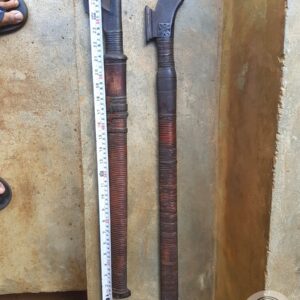 A pair of Old Toraja Traditional Swords (La’bo’ Penai) (10) A pair of Old Toraja Traditional Swords (La’bo’ Penai) (10)
