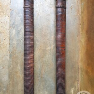 A pair of Old Toraja Traditional Swords (La’bo’ Penai) (7) A pair of Old Toraja Traditional Swords (La’bo’ Penai) (7)