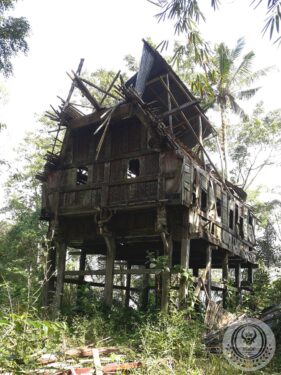 Abandoned Toraja Tongkonan House in Deri, Sesean, Toraja Utara
