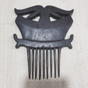 Antique Toraja Wooden Comb (Buffalo Motif) (2) Toraja Wooden Comb (Buffalo Motif)