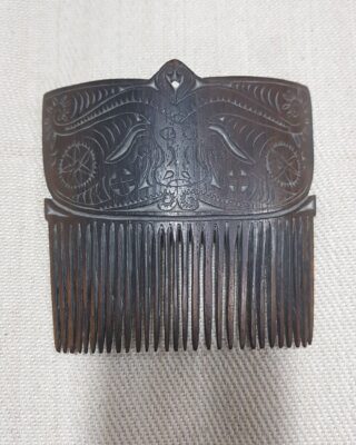 Unique Toraja Comb (Buffalo Head Motif)