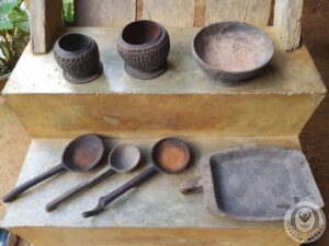 Antique Toraja Traditional Tableware